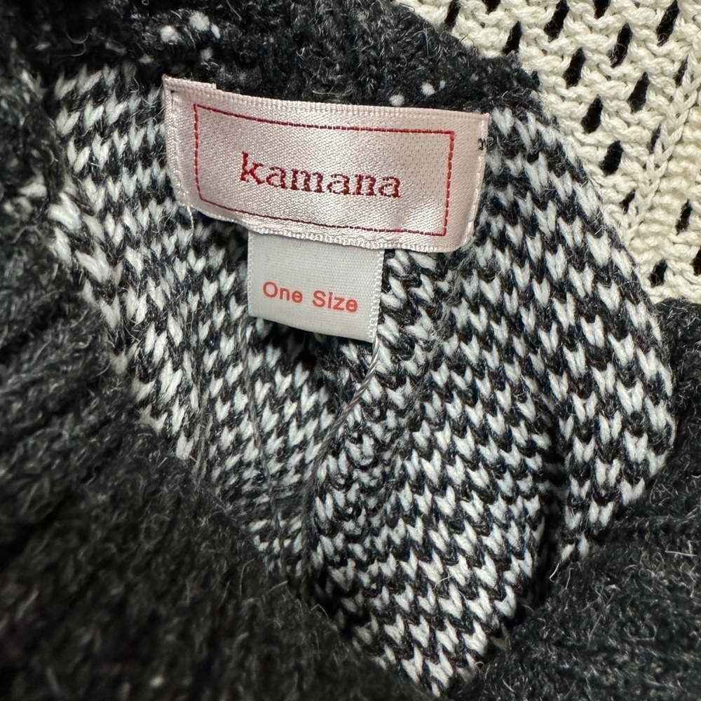 Kamana Black White Multicolor Aztec Geometric Fringe Poncho OS - Picture 5 of 7